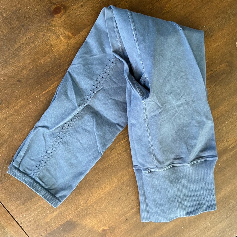 Free people Movement Good Karma High Rise Leggings 7/8 Sz M/L washed blue/grey